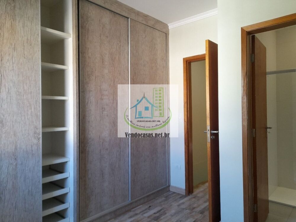 Casa à venda e aluguel com 2 quartos, 60m² - Foto 2