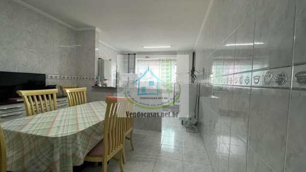Casa, 3 quartos, 240 m² - Foto 9