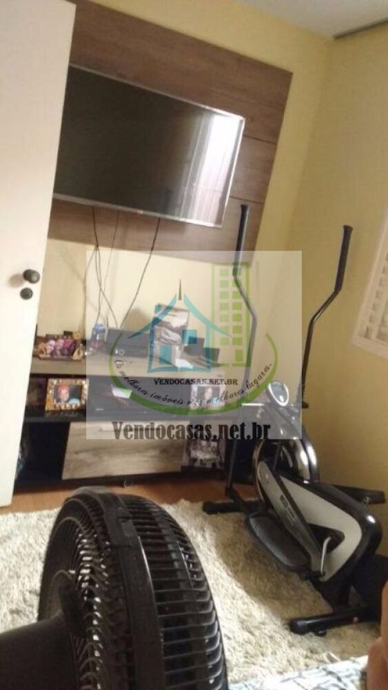 Casa à venda com 3 quartos, 175m² - Foto 2