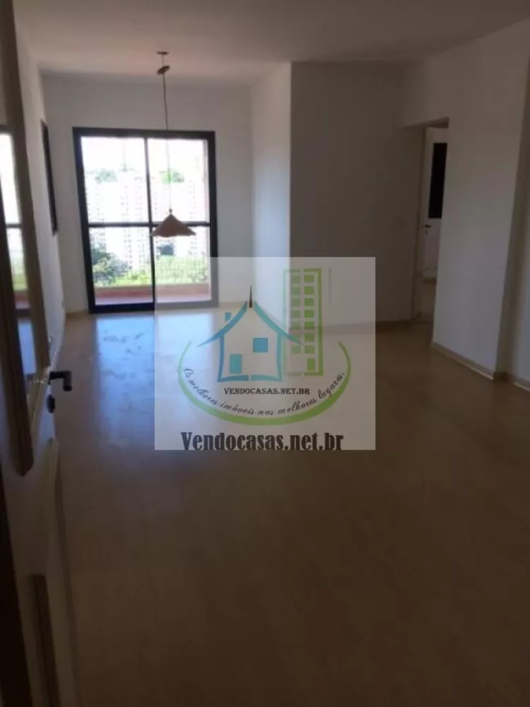 Apartamento à venda com 2 quartos, 64m² - Foto 4