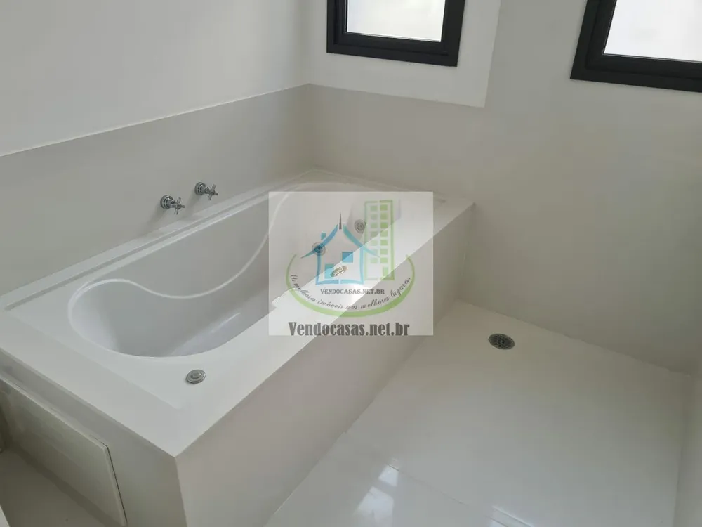 Apartamento, 3 quartos, 205 m² - Foto 1