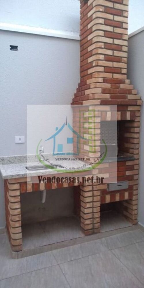 Casa à venda com 3 quartos, 101m² - Foto 4