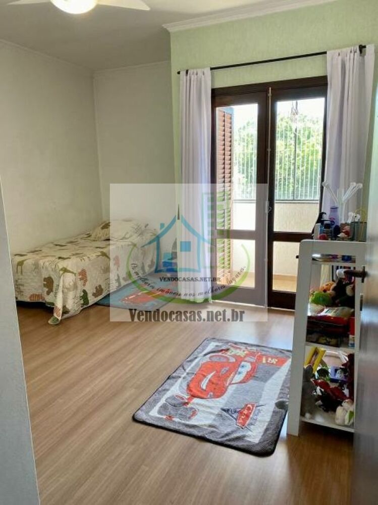 Casa, 4 quartos, 259 m² - Foto 4