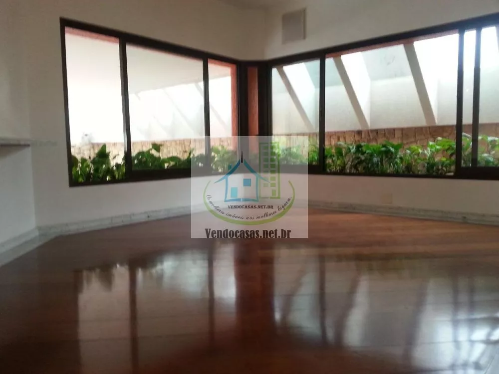 Casa à venda com 4 quartos, 450m² - Foto 5