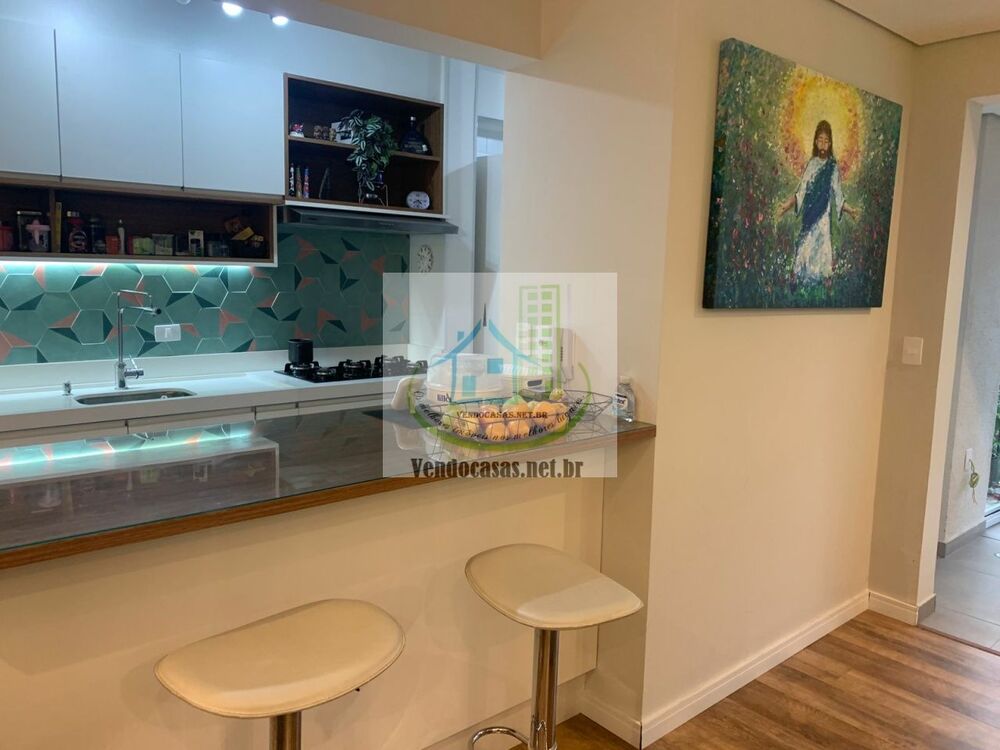 Apartamento à venda com 3 quartos, 105m² - Foto 2