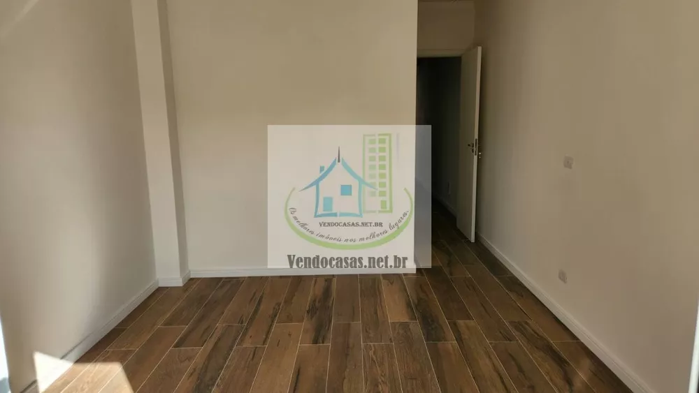 Casa à venda com 3 quartos, 108m² - Foto 12