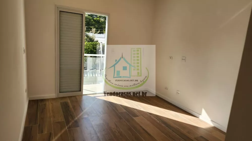 Casa à venda com 3 quartos, 108m² - Foto 10