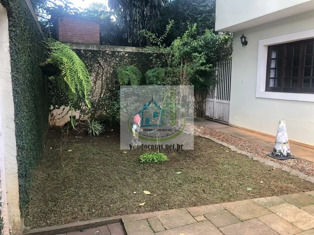 Casa, 3 quartos, 240 m² - Foto 1