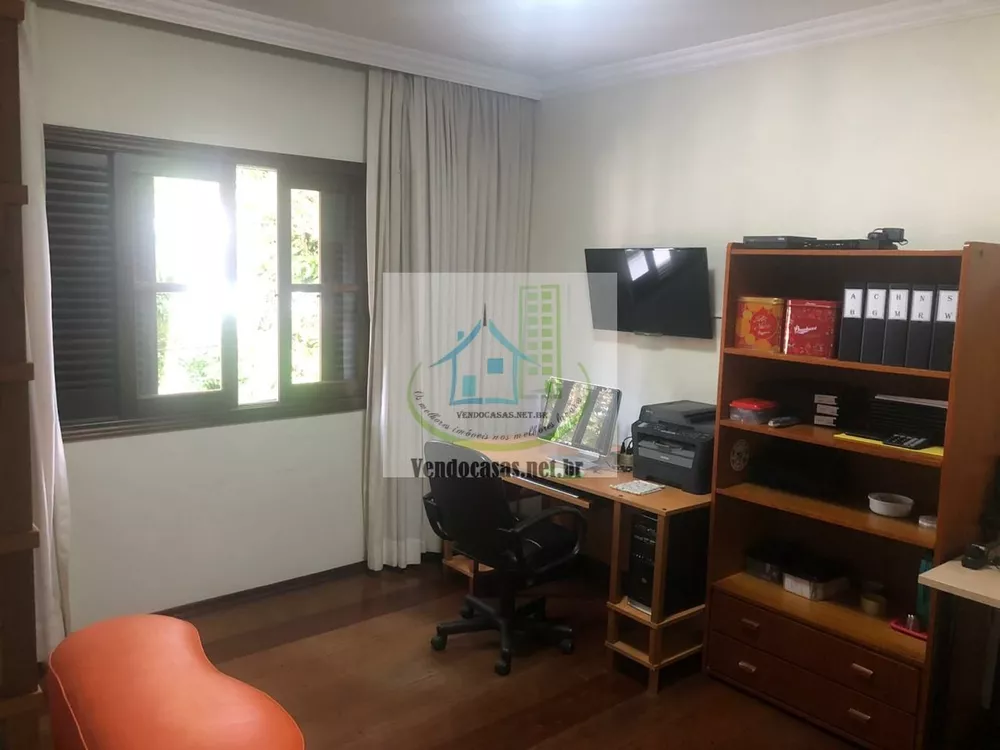 Casa, 3 quartos, 240 m² - Foto 8