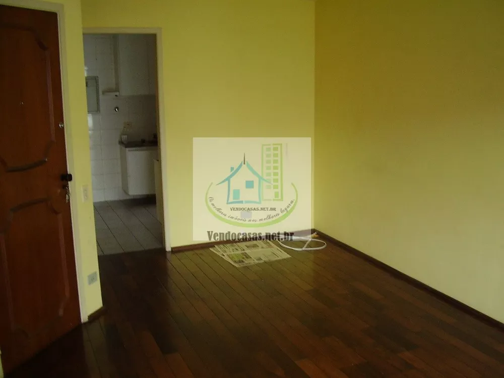 Apartamento à venda com 2 quartos, 75m² - Foto 9