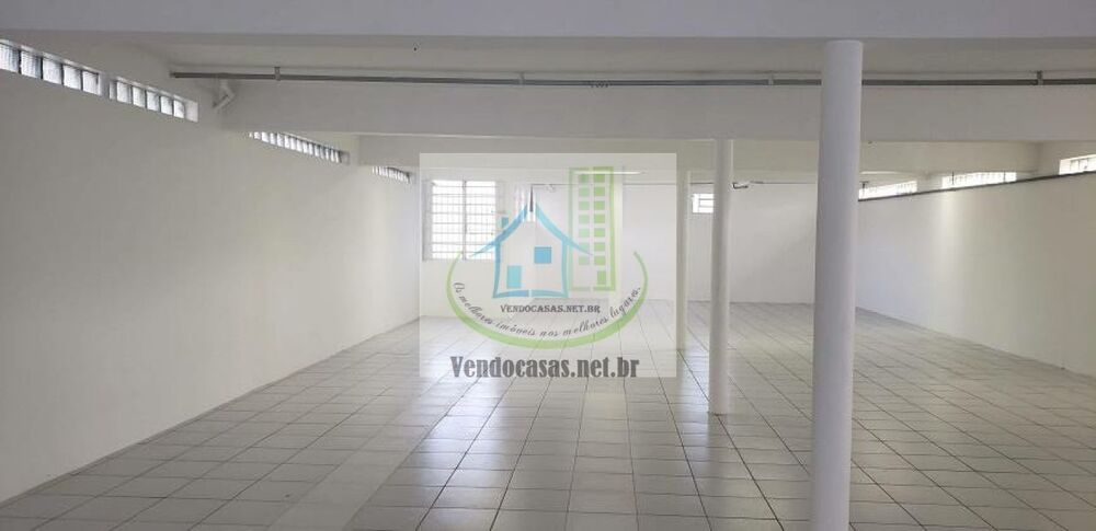 Prédio Inteiro para alugar, 890m² - Foto 1