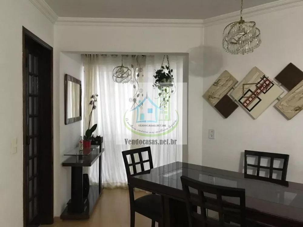 Apartamento à venda com 3 quartos, 75m² - Foto 1