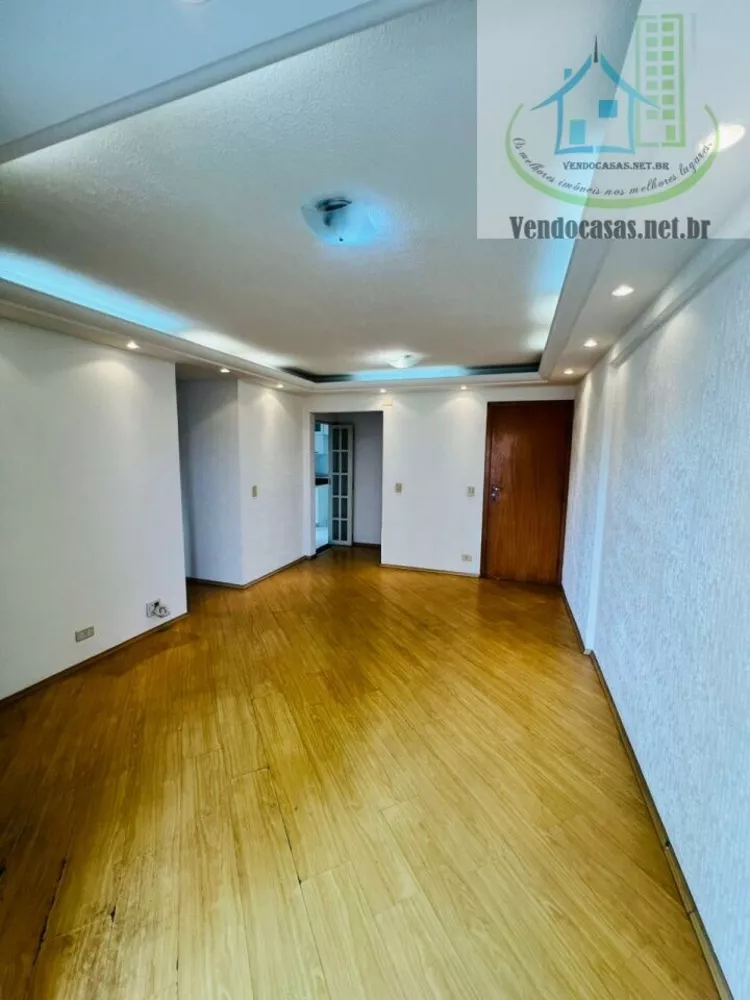 Apartamento à venda com 3 quartos, 65m² - Foto 4