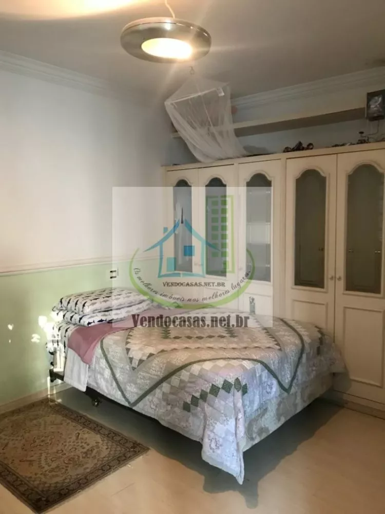 Casa à venda com 4 quartos, 418m² - Foto 18