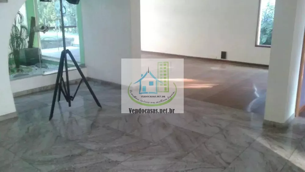 Casa, 3 quartos, 300 m² - Foto 3
