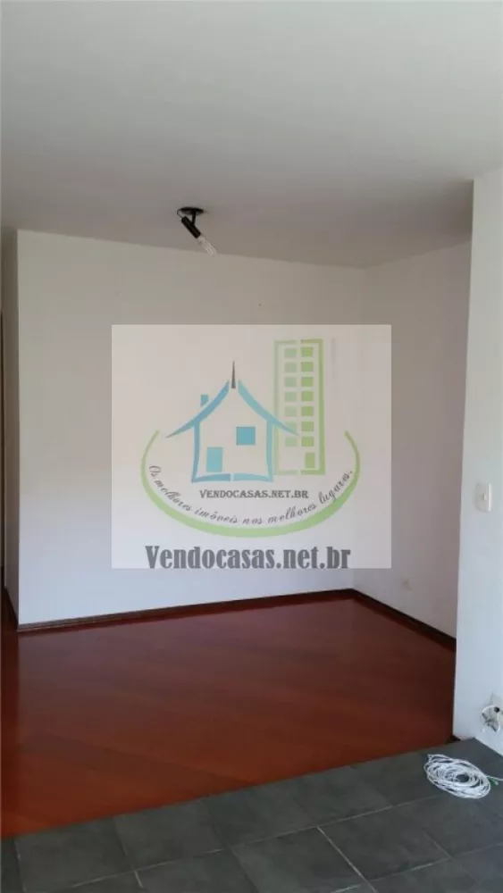 Apartamento à venda com 2 quartos, 60m² - Foto 2