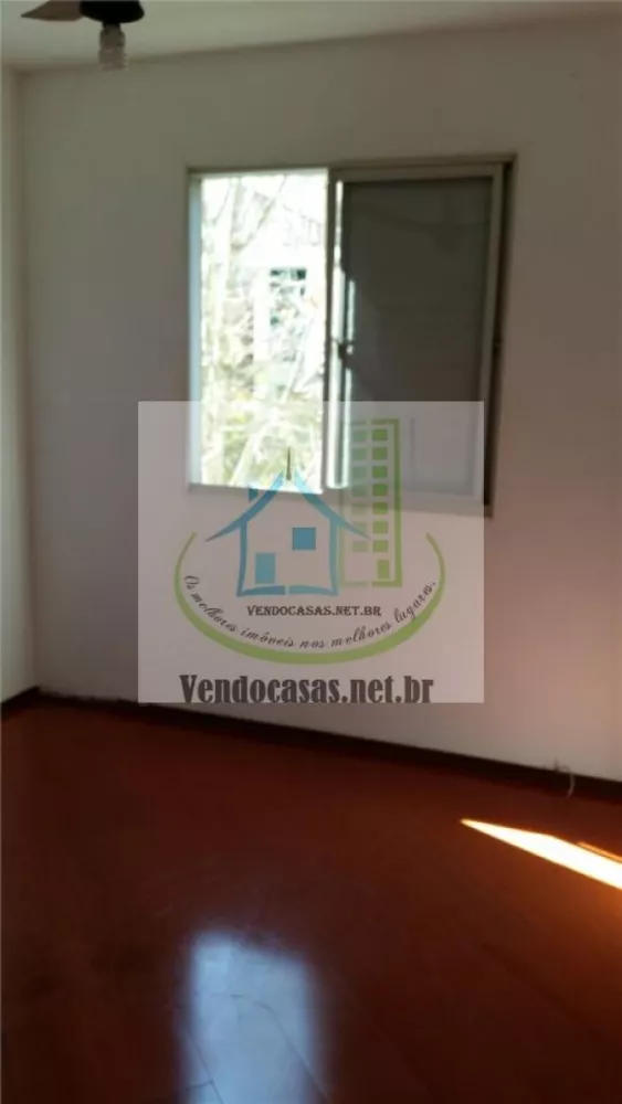 Apartamento à venda com 2 quartos, 60m² - Foto 4