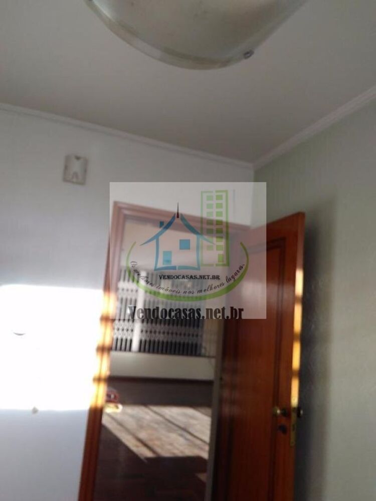 Casa, 4 quartos, 231 m² - Foto 2