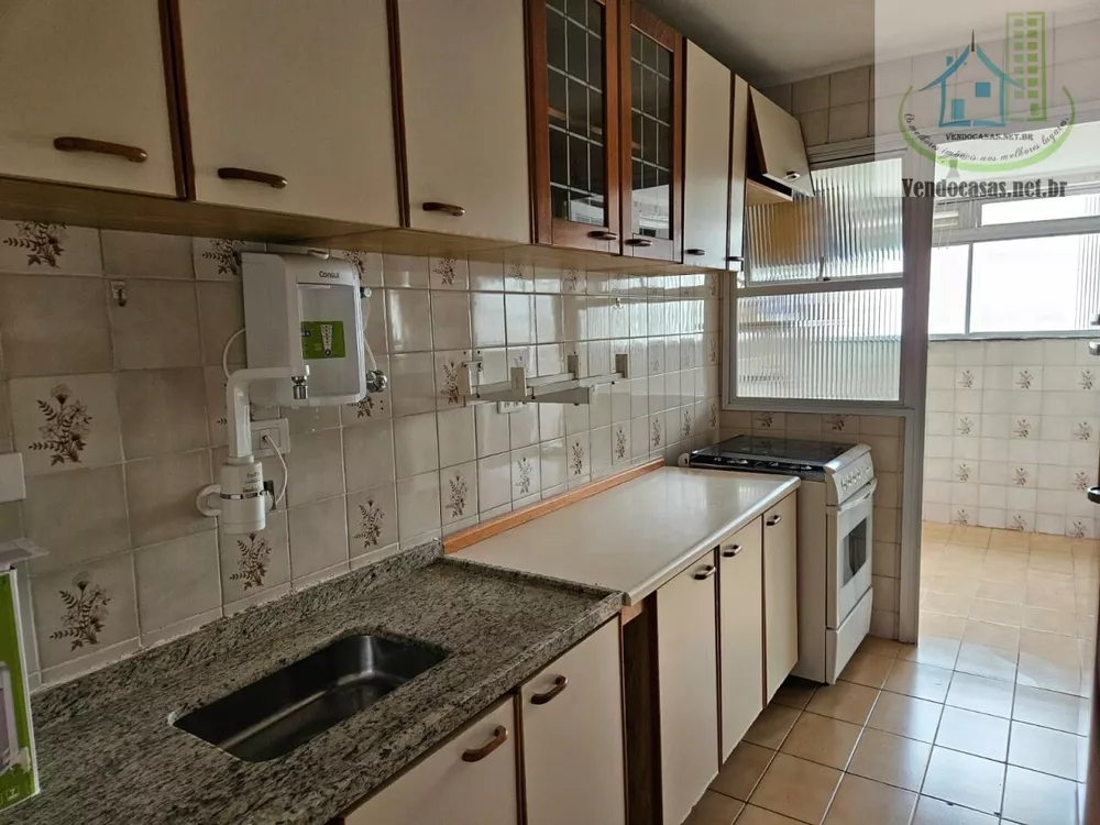 Apartamento à venda com 3 quartos, 74m² - Foto 7