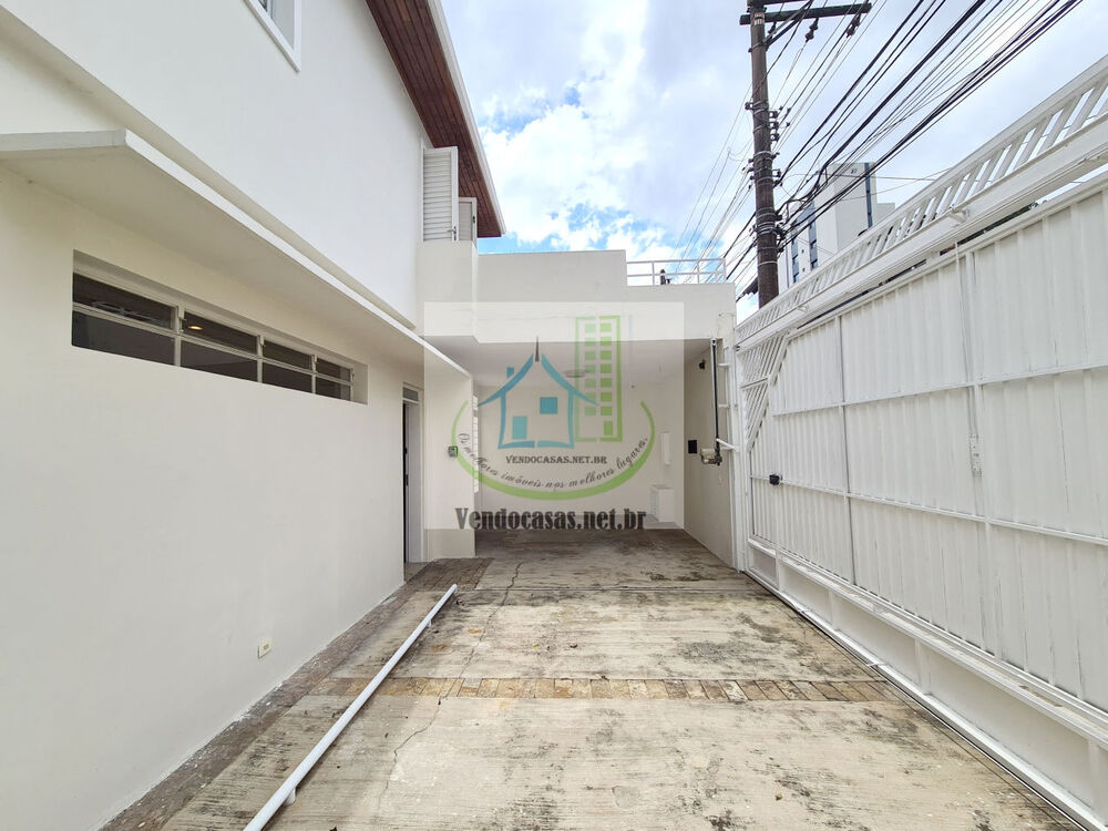 Casa, 3 quartos, 179 m² - Foto 1