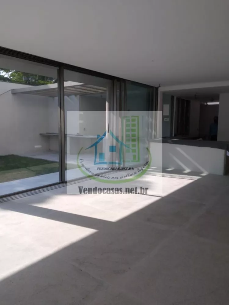 Casa de Condomínio à venda com 4 quartos, 680m² - Foto 4