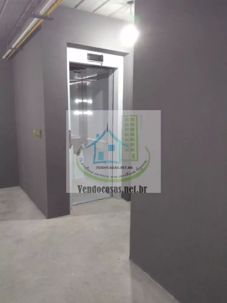 Casa de Condomínio à venda com 4 quartos, 680m² - Foto 3