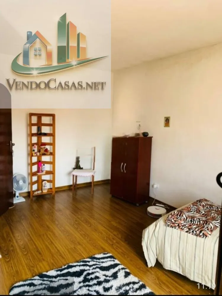 Casa, 4 quartos, 209 m² - Foto 1