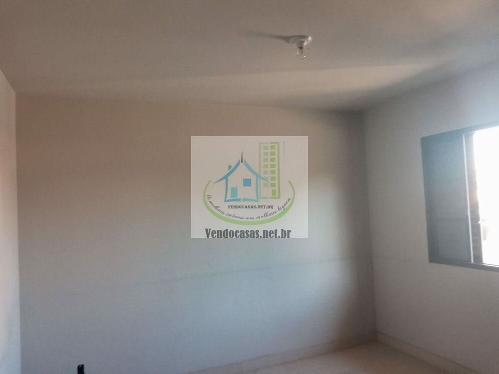 Casa à venda e aluguel com 3 quartos, 180m² - Foto 4
