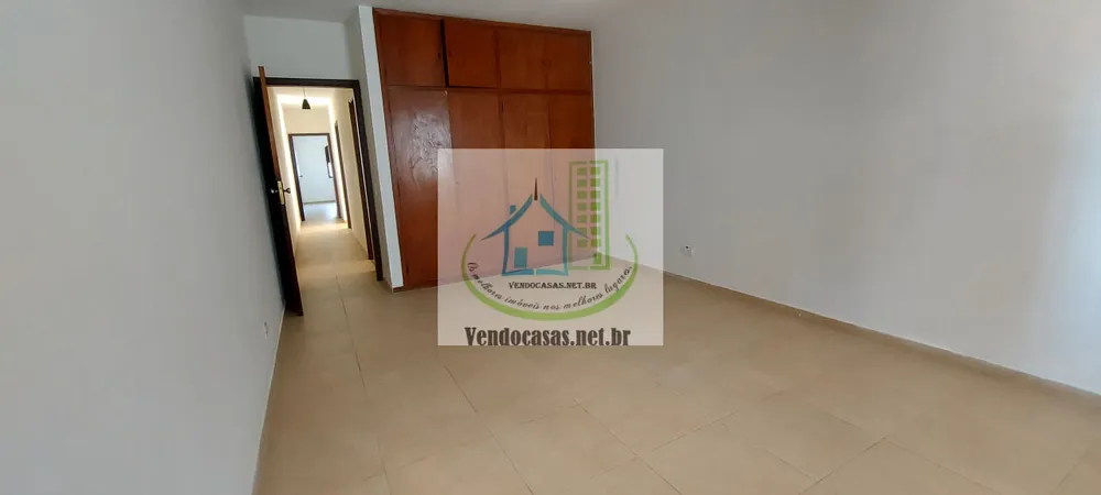Casa, 3 quartos, 200 m² - Foto 2