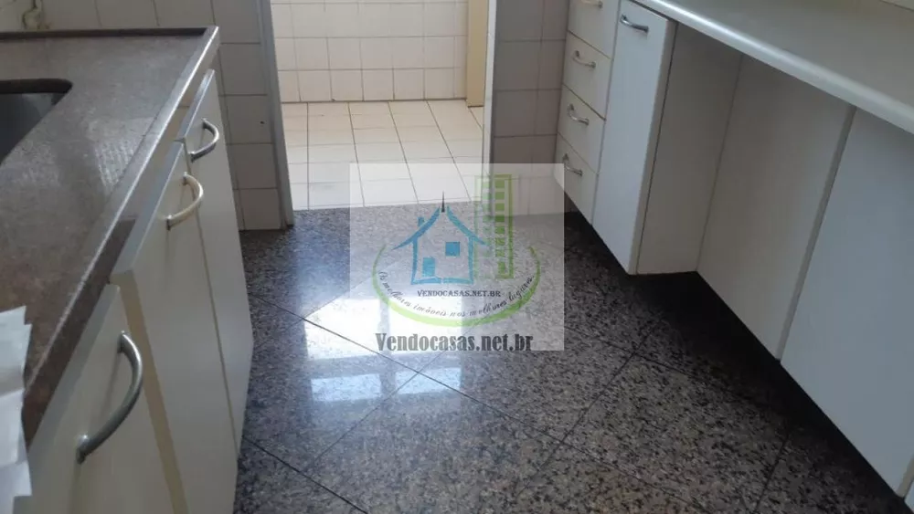 Apartamento à venda e aluguel com 3 quartos, 72m² - Foto 11