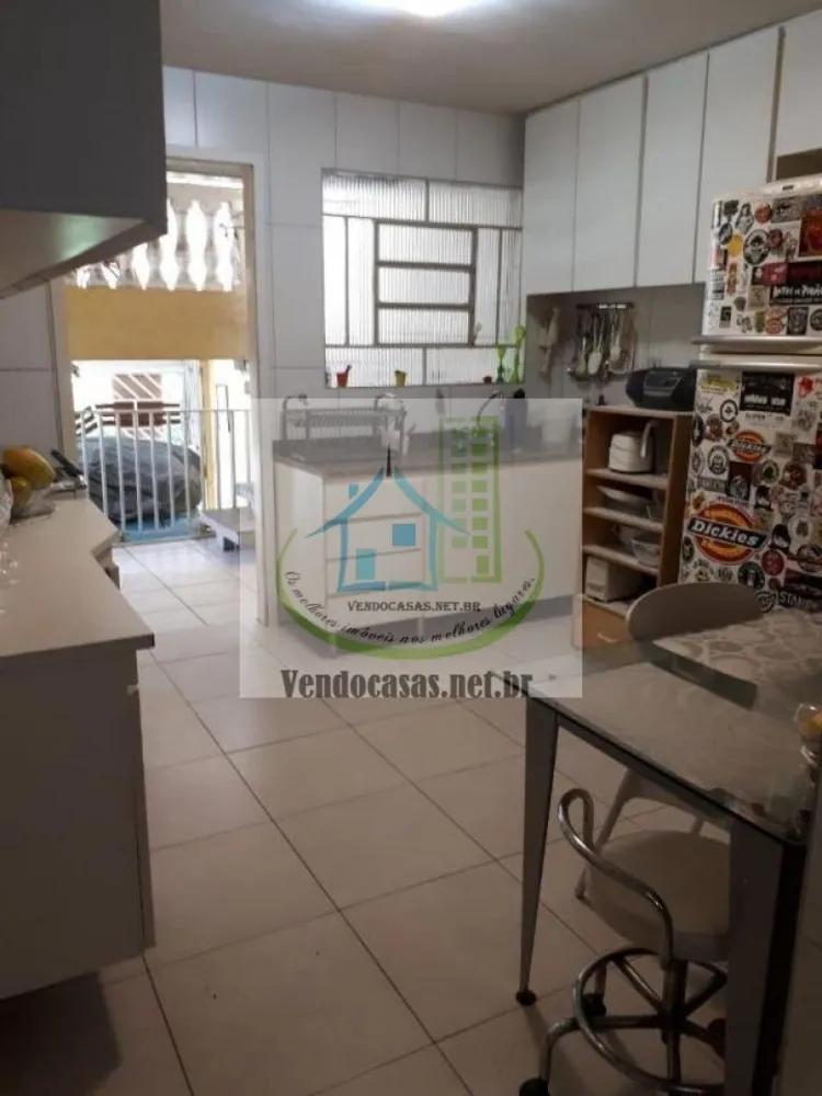 Casa, 3 quartos, 180 m² - Foto 3