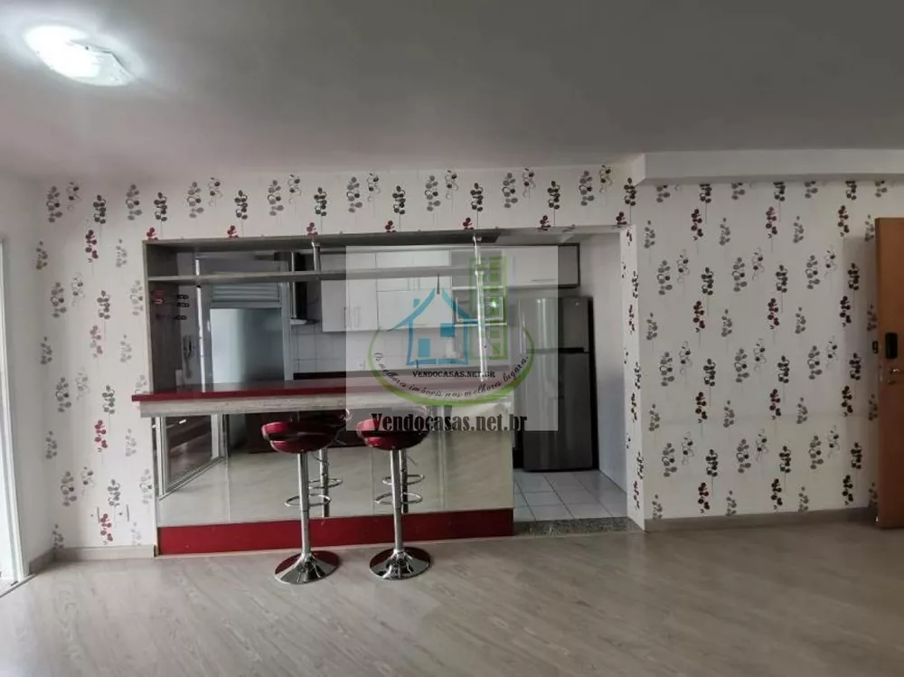 Apartamento à venda com 3 quartos, 95m² - Foto 4