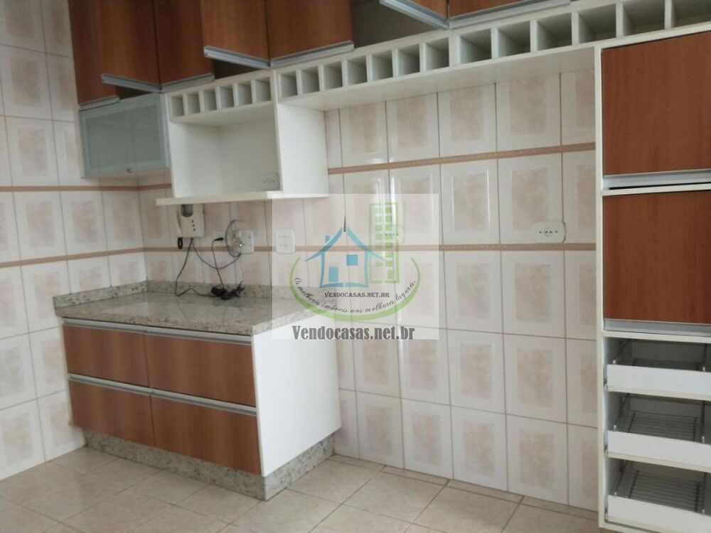 Casa, 3 quartos, 200 m² - Foto 16