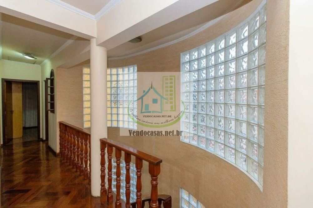 Casa, 4 quartos, 390 m² - Foto 2