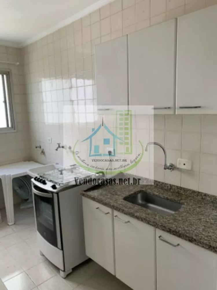 Apartamento à venda com 2 quartos, 60m² - Foto 7