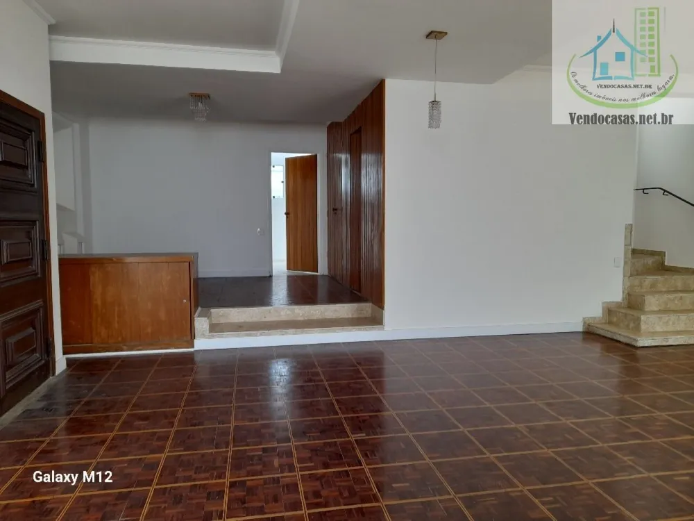 Casa, 3 quartos, 200 m² - Foto 3