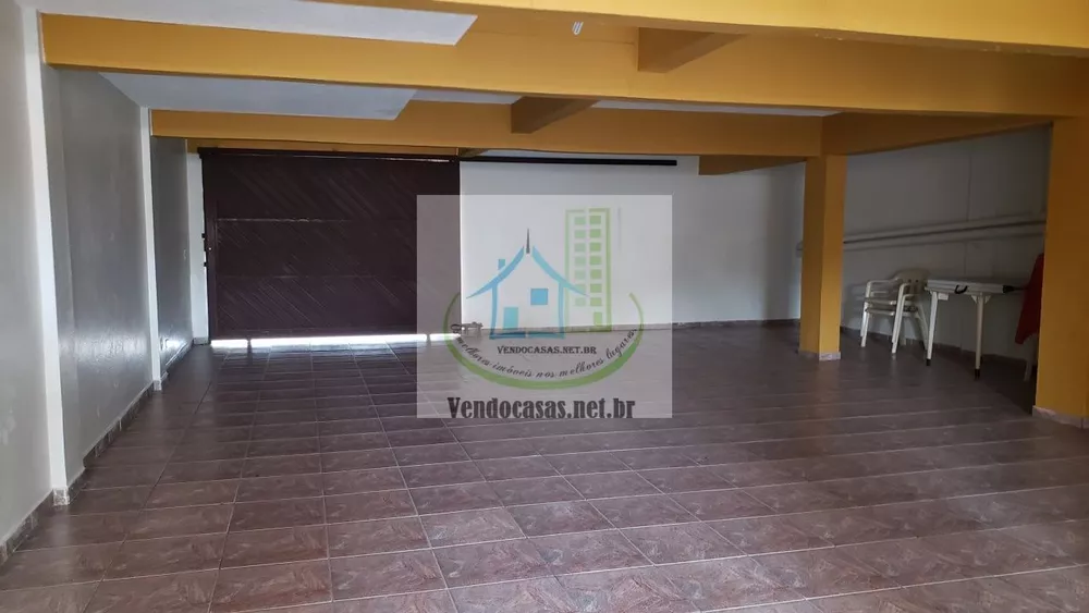 Casa à venda com 3 quartos, 189m² - Foto 9