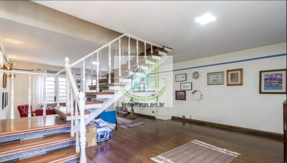 Casa, 3 quartos, 195 m² - Foto 2