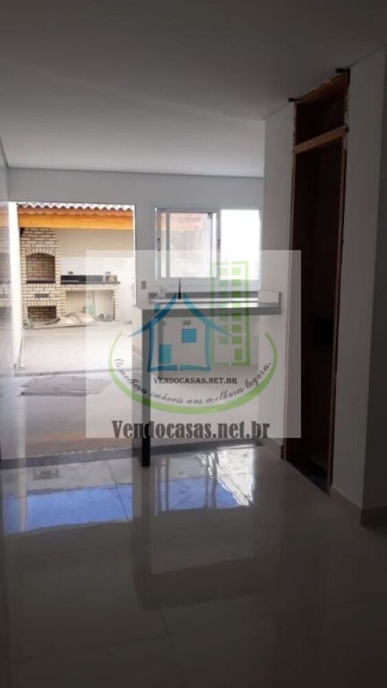 Casa à venda com 3 quartos, 150m² - Foto 4