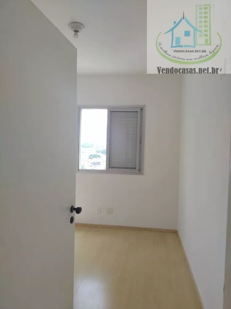 Apartamento à venda com 3 quartos, 74m² - Foto 18