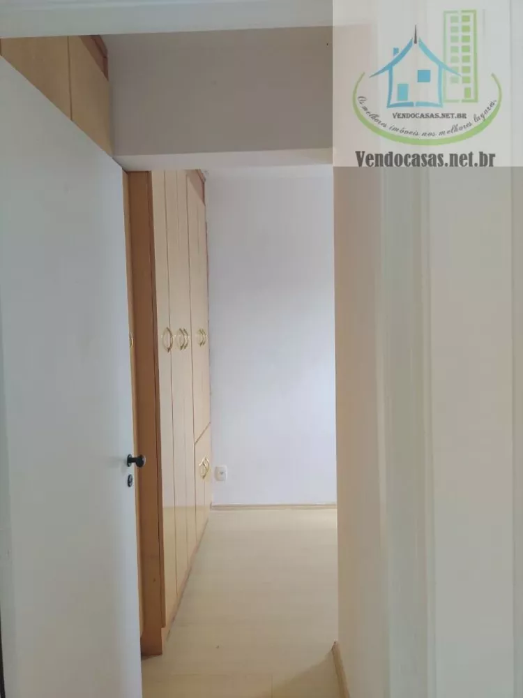 Apartamento à venda com 3 quartos, 74m² - Foto 19