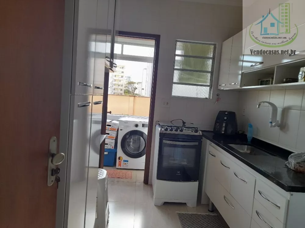 Apartamento à venda com 1 quarto, 62m² - Foto 2