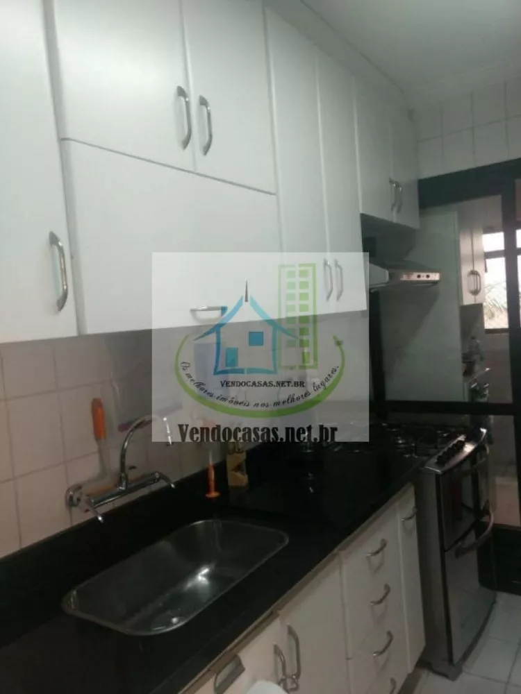 Apartamento à venda com 3 quartos, 90m² - Foto 3