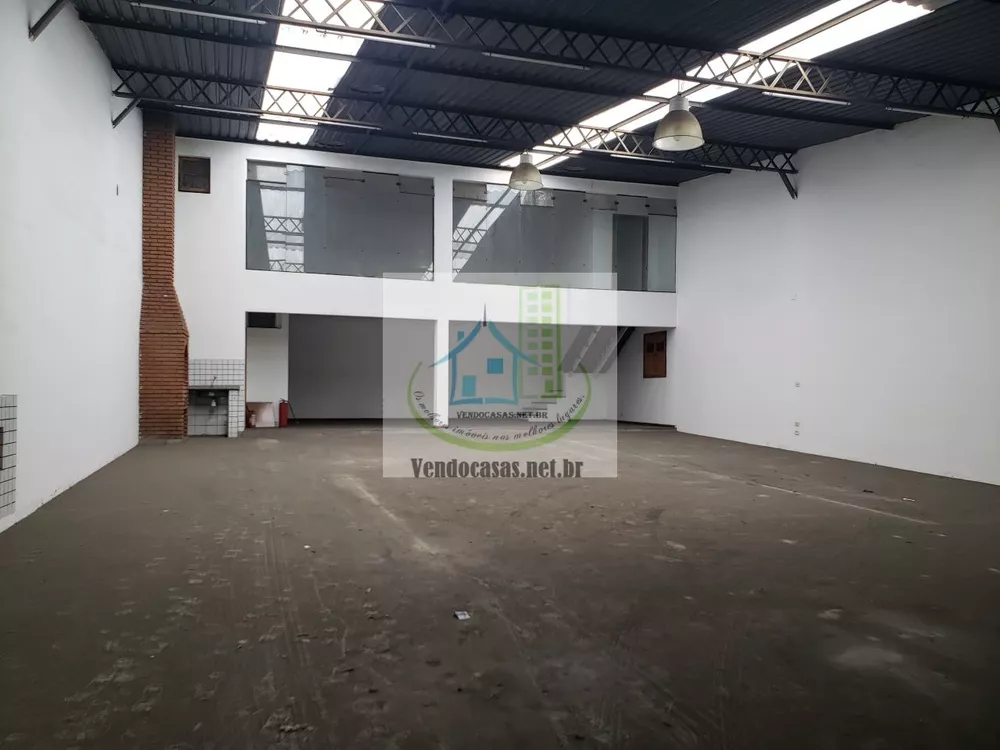 Depósito-Galpão-Armazém à venda e aluguel, 341m² - Foto 1