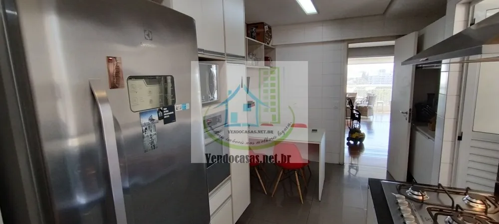 Apartamento, 3 quartos, 136 m² - Foto 3