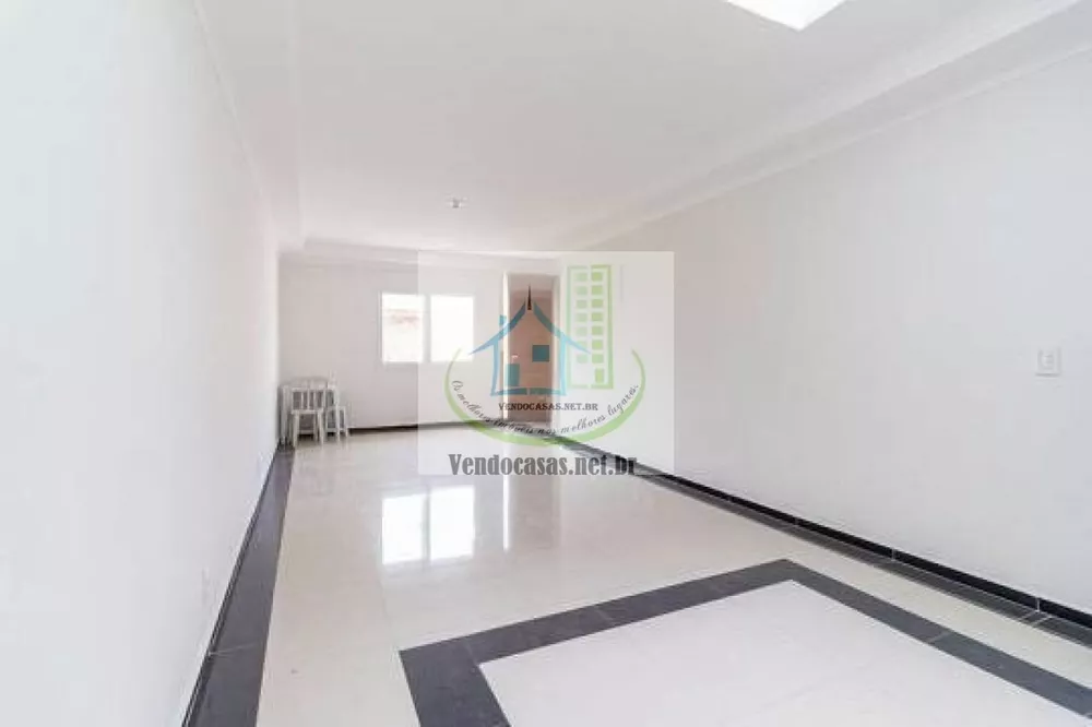 Casa à venda com 3 quartos, 106m² - Foto 2