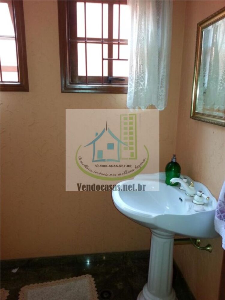 Casa, 3 quartos, 390 m² - Foto 1