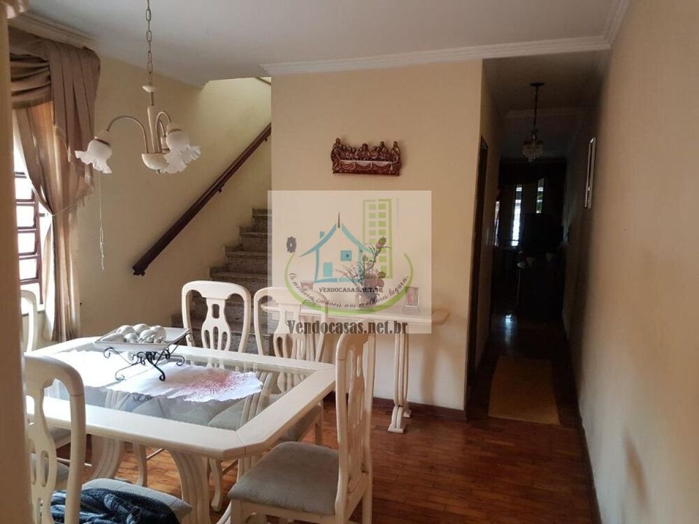 Casa, 3 quartos, 289 m² - Foto 3