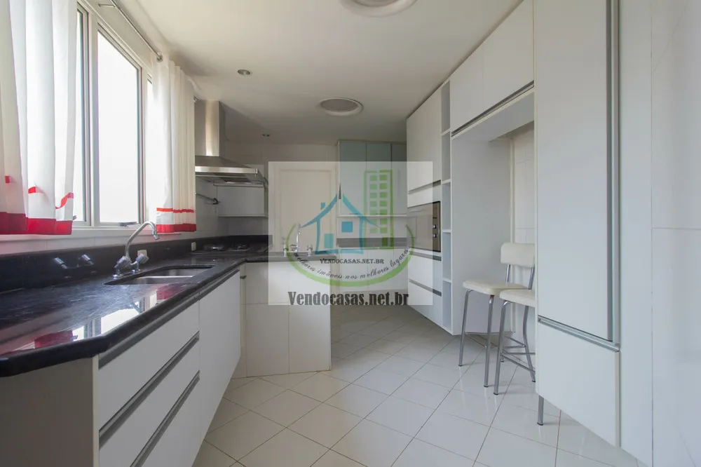 Apartamento, 4 quartos, 260 m² - Foto 1