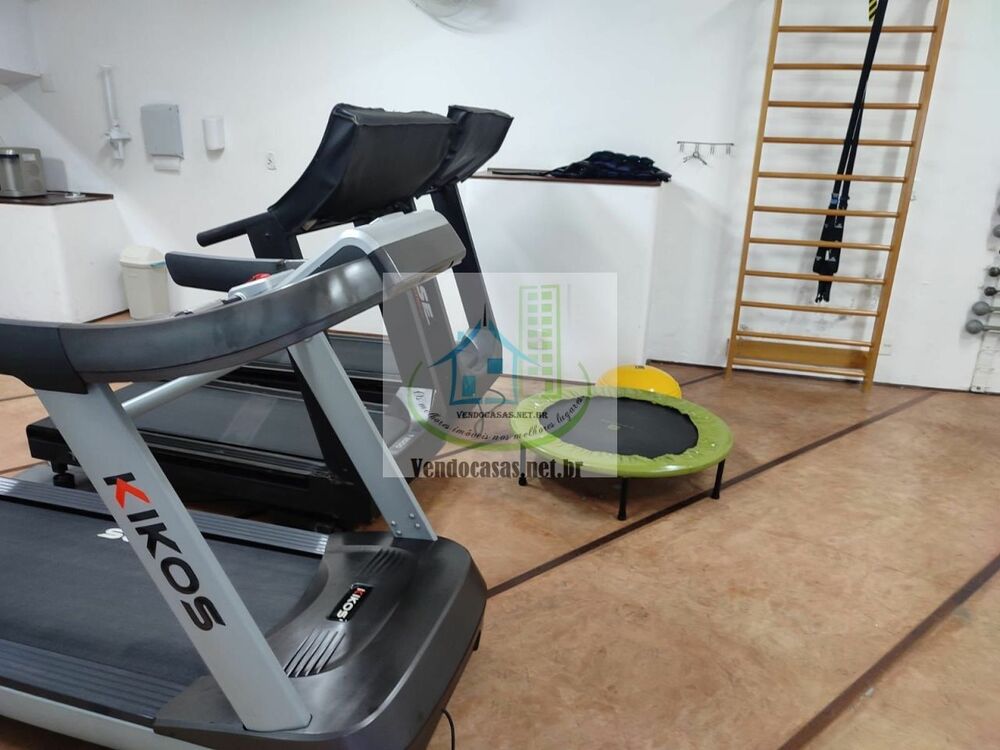 Apartamento, 3 quartos, 242 m² - Foto 2